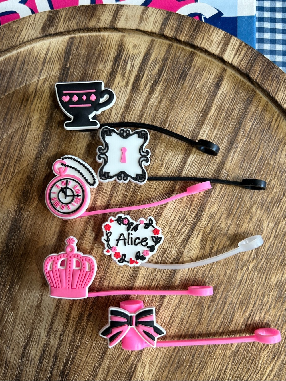 Straw Toppers